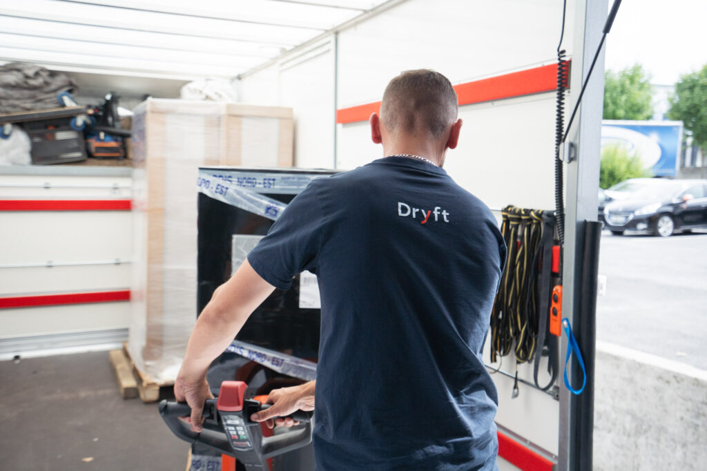 Qu’est-ce que la manutention d’usine ? Exigences de sécurité et protocoles